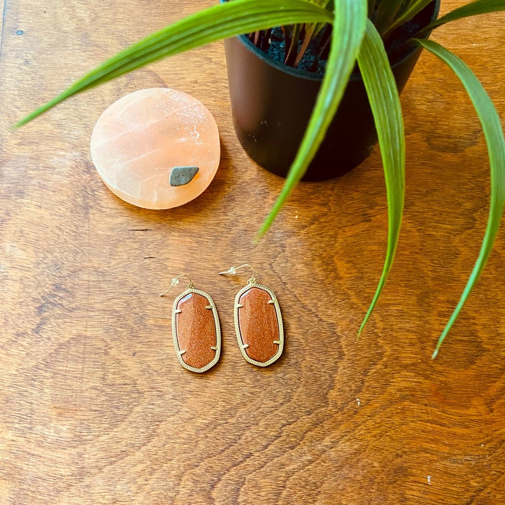 Kendra Scott Danielle earrings in goldstone